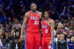 爱游戏体育-浙江队碾压76人，恩比德扛起全队