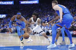 爱游戏APP-小牛队主场爆冷不敌灰熊，遭两连败的简单介绍