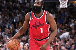 爱游戏下载-太阳完胜浙江队，哈登惊艳四座的简单介绍