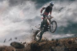 爱游戏官方-王座之上，乔治主宰命运，国王决胜局终结快船