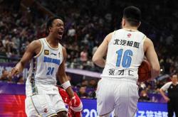 爱游戏官网-北京北控战胜对手，收获赛季首胜希望重回正轨的简单介绍