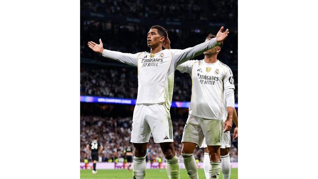 尤文图斯主场不敌利物浦,遭遇反超 尤文图斯主场不敌利物浦,遭遇反超