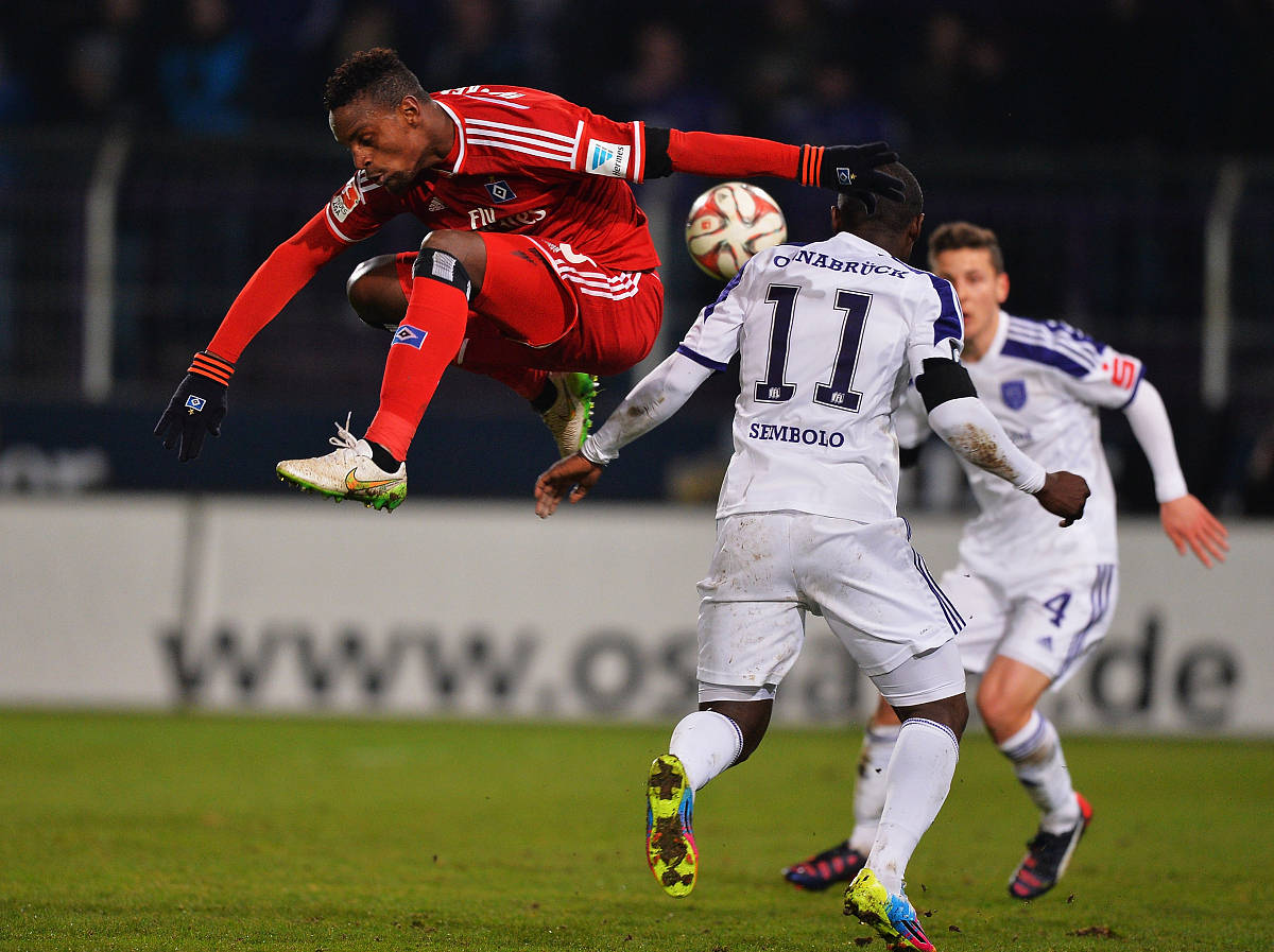 甘冈队客场惨败,排名继续垫底 甘冈队客场惨败,排名继续垫底