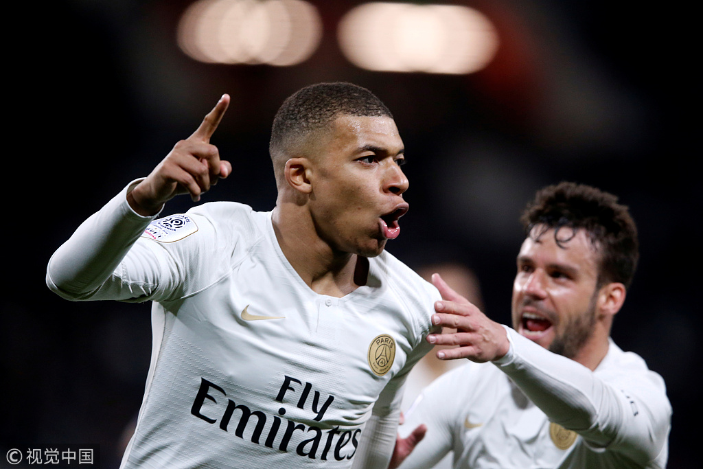 法国小胜，依然保持不败战绩