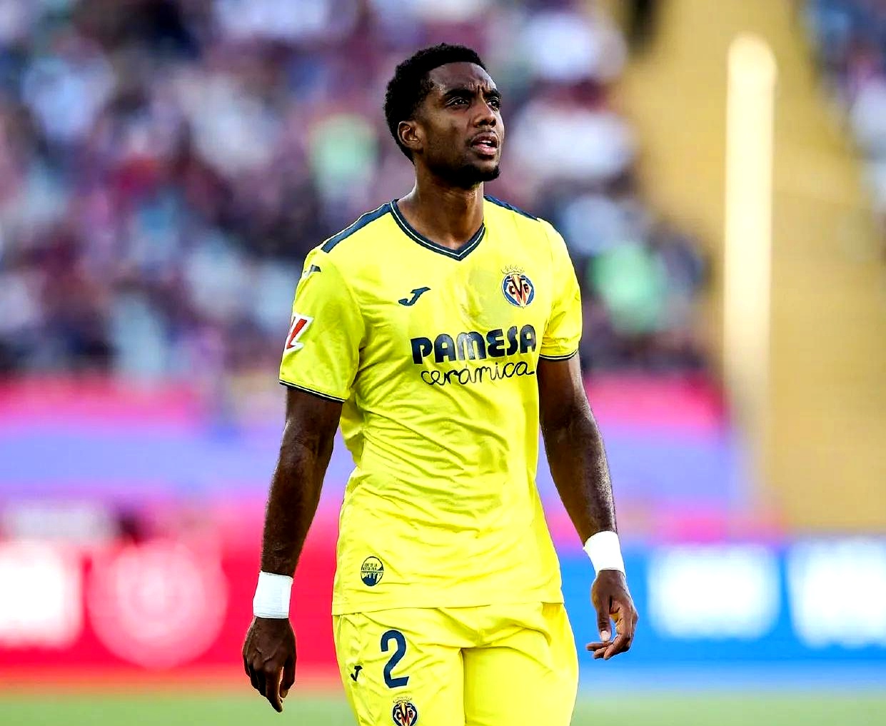 包含米兰球员自我了解调整态度，全队士气高昂的词条