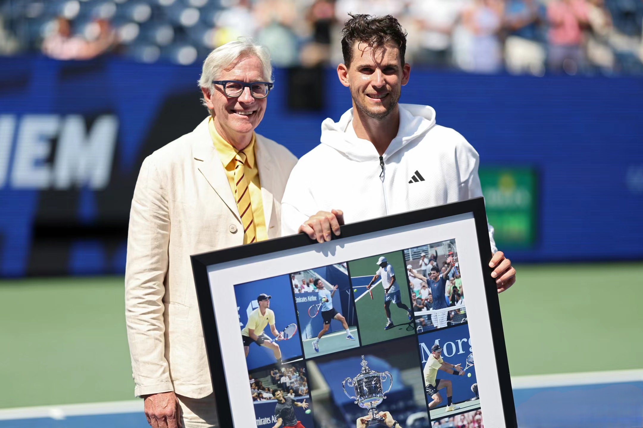 包含美国网球队轻取澳大利亚网球队，穆雷送出助攻的词条