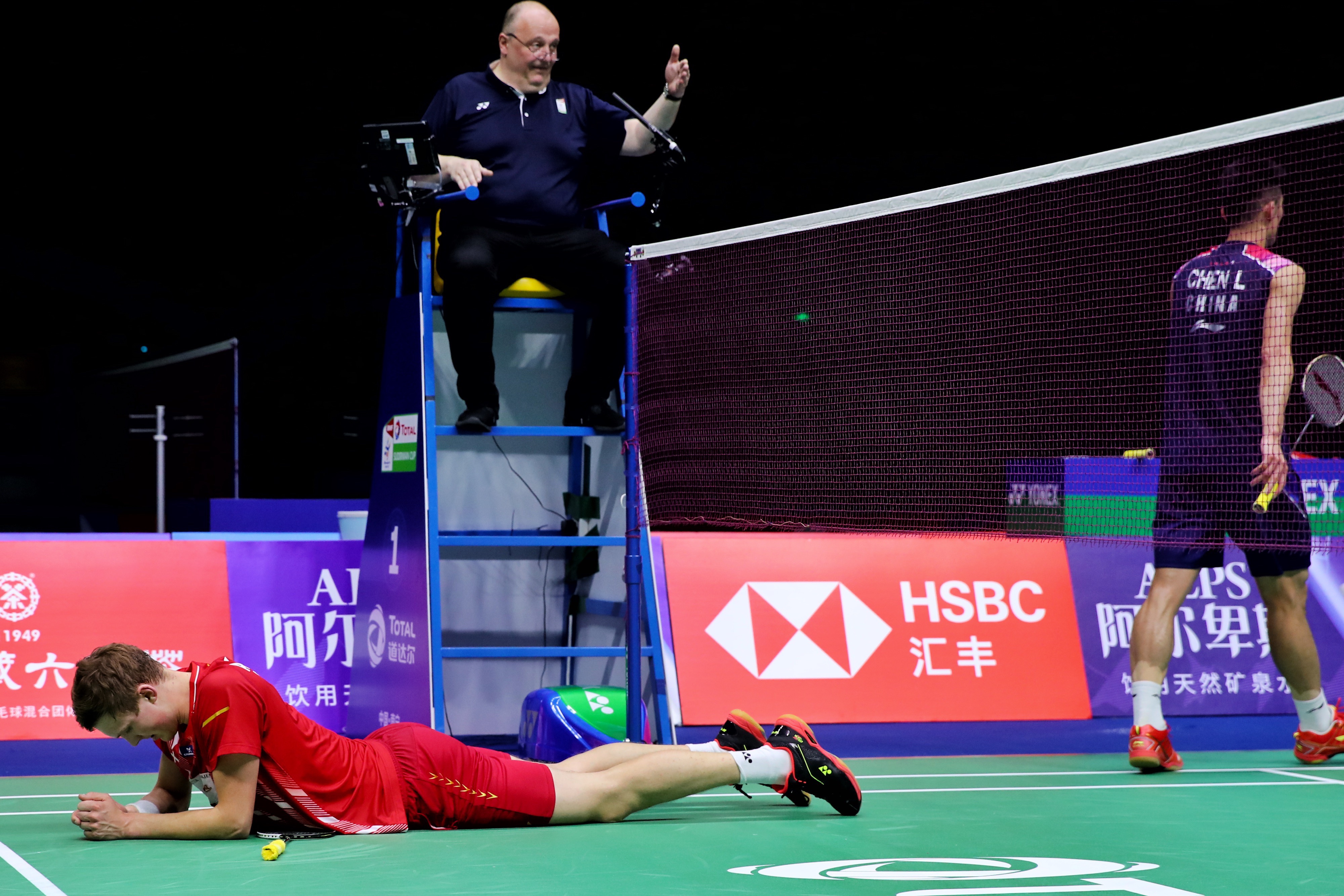 中国队轻取法国队,安赛龙关键制胜 中国队轻取法国队,安赛龙关键制胜