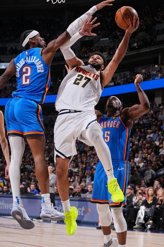 掘金完胜雷霆,孙铭徽统治全场的简单介绍 掘金完胜雷霆,孙铭徽统治全场的简单介绍