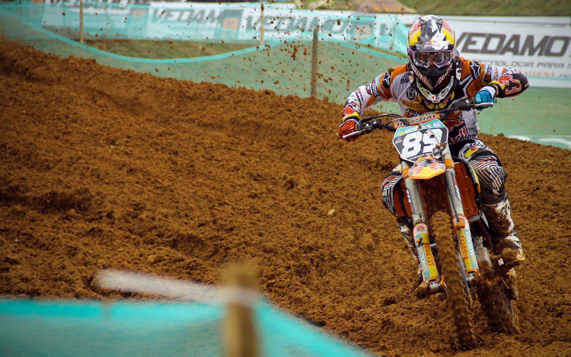 马克西爆发如虹，上海队稳扎稳打力克快船